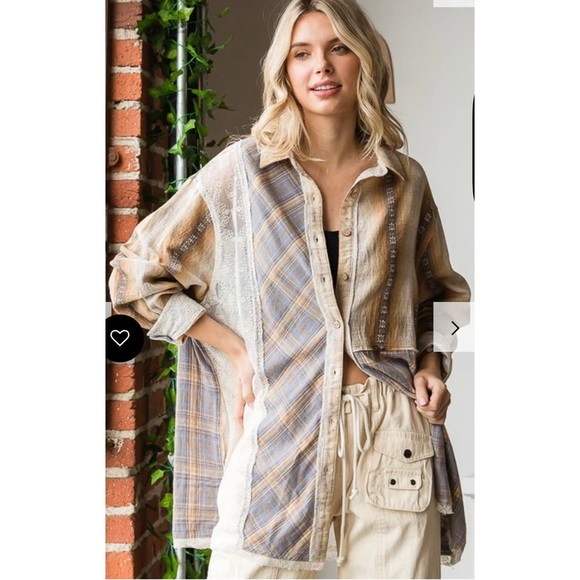 Oli & Hali Washed Plaid Multicolor Shirt with Lace details - Picture 1 of 3